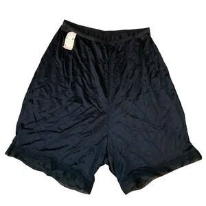 Vintage‎ LORRAINE Black Nylon Petti-Pants Deadstock NOS Lace Trim Tap Pants Sz 7